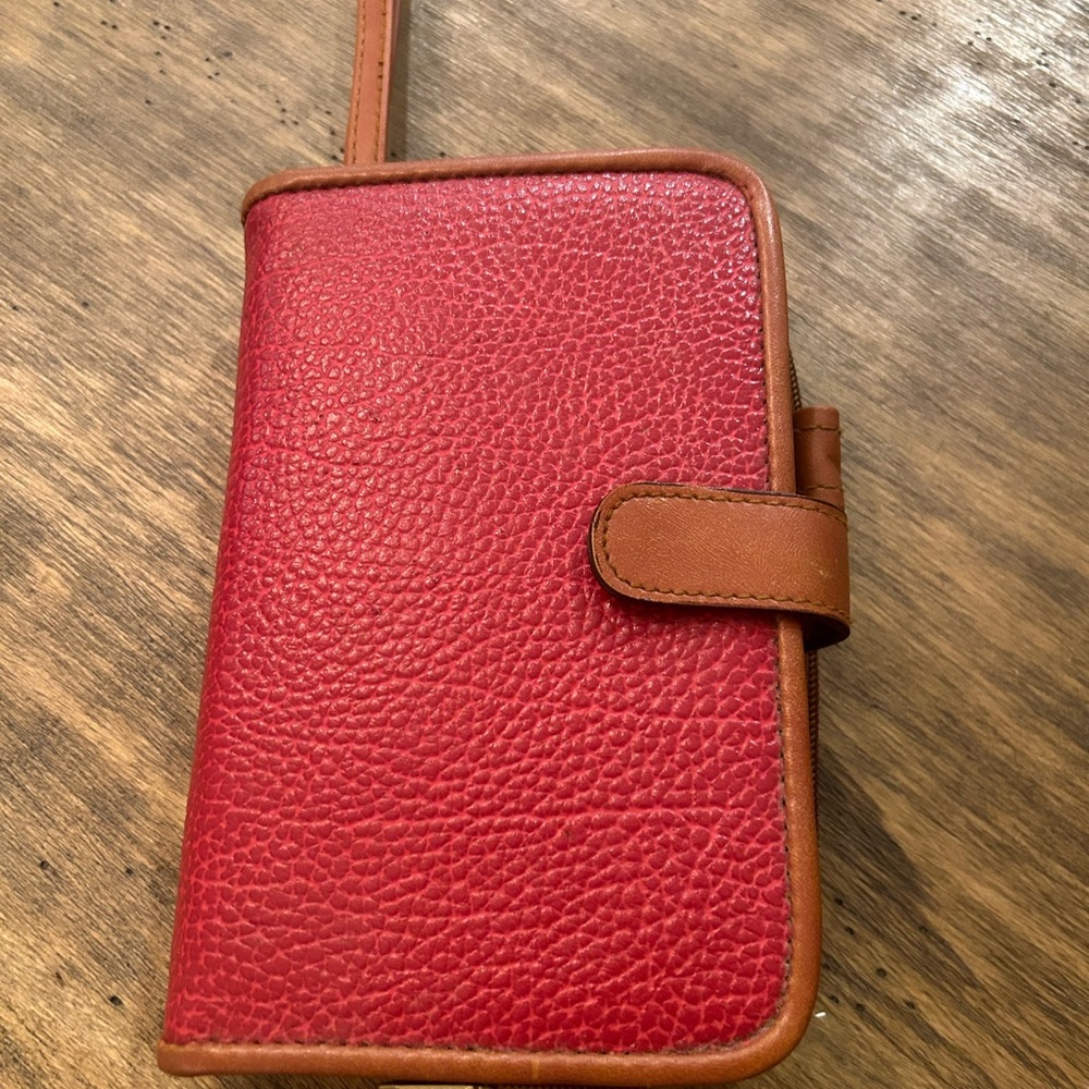1990s Scully leather pebbled red planner wallet calendar address 6 ring wristlet
